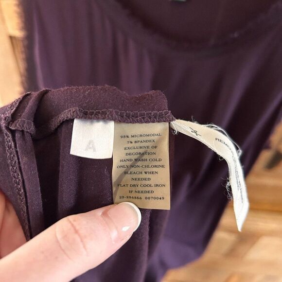Ann Taylor Small Purple Tank Top Fringe Neckline Blouse - Picture 5 of 5